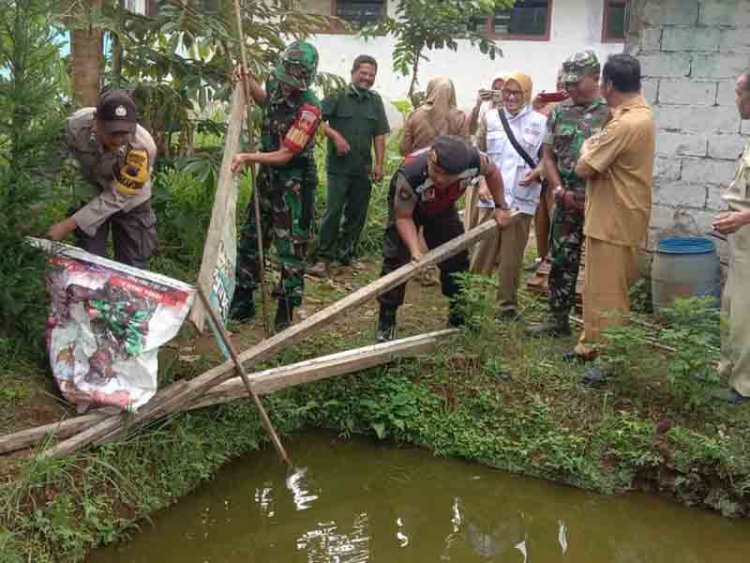 Dalam Rangka Percepatan ODF Danramil Bersama Foropincam Turun Langsung Ke Lapangan