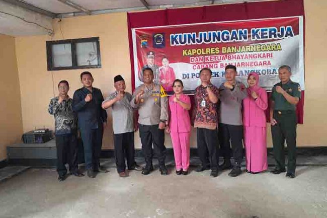 Mewakili Danramil Bati Tuut Bersama  Forkopimcam Hadiri Kunjungan Kerja Kapolres Banjarnegara