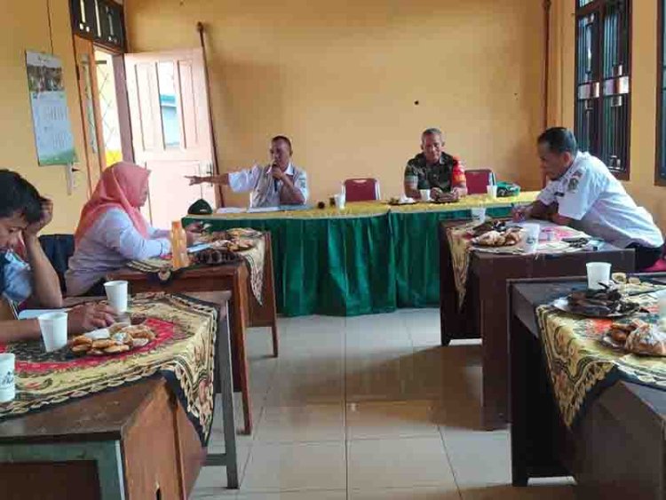 Mewakili Danramil Bati Tuut Hadiri Rapat Kordinasi Persiapan Exspo Pertanian Perikanan Dan Peternakan