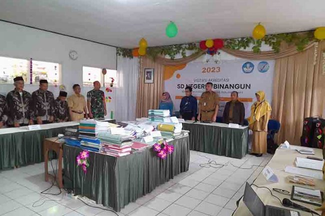 Mewakili Danramil Babinsa Hadiri Visitasi Akredetasi SD Negeri 3 Binangun