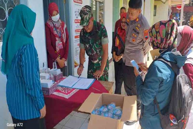 Danramil 04/Karangkobar Bersama Babinsa Hadiri Musrenbangdes Desa Gumelar
