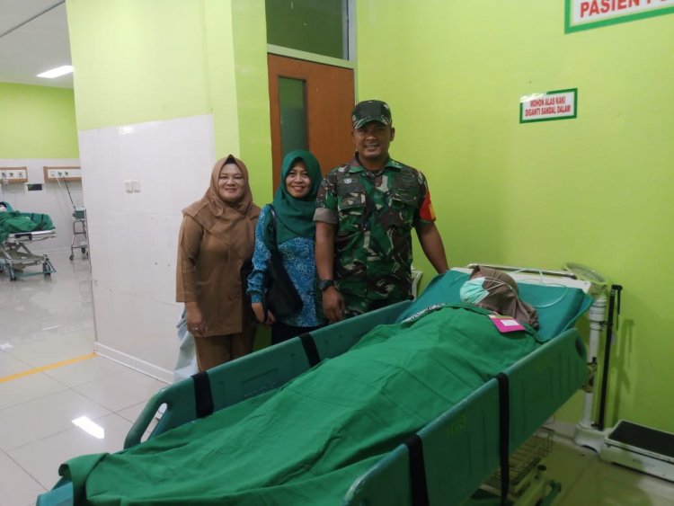 Tekan Angka Kelahiran Babinsa Aktif Dampingi Pelayanan KB MKJP Di RSUD Banjarnegara
