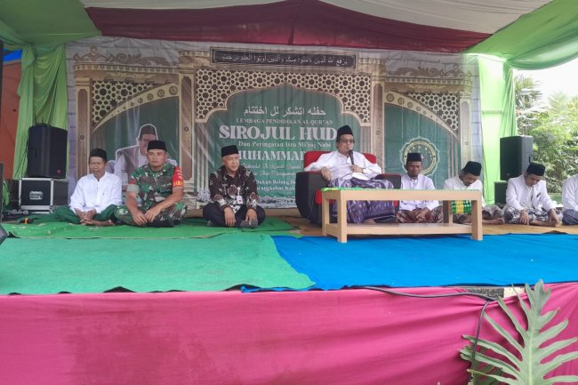 Mewakili Danramil Babinsa Hadiri Peringatan Isra’ Miraj Nabi Muhammad SAW