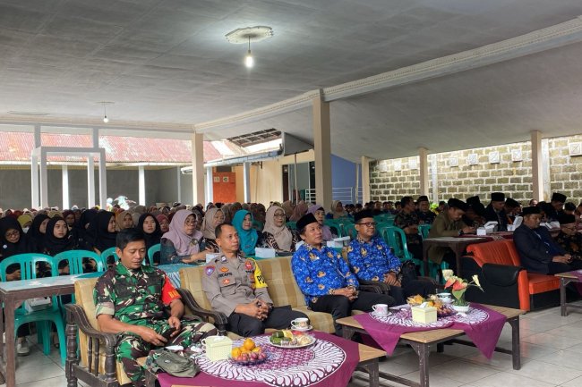 Mewakili Danramil Serka Didik Hadiri Gelaran Halal Bi Halal Korwilcamdikpora Dan Kemenag Kecamatan Karangkobar