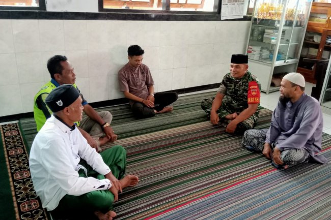 Komsos Dengan Tokoh Agama Salah Satu Wujud Binter Diwilayah  Untuk Menjaga Kerukunan Umat Beragama