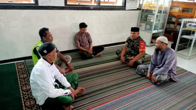 Komsos Dengan Tokoh Agama Salah Satu Wujud Binter Diwilayah  Untuk Menjaga Kerukunan Umat Beragama