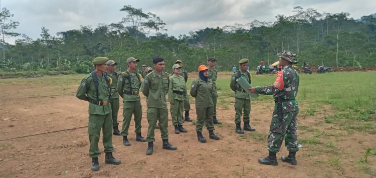 Mengasah Kembali Kemampuan Yang Selama Ini Di Miliki Babinsa  Latih Serta Berikan Keterampilan  Kepada Linmas