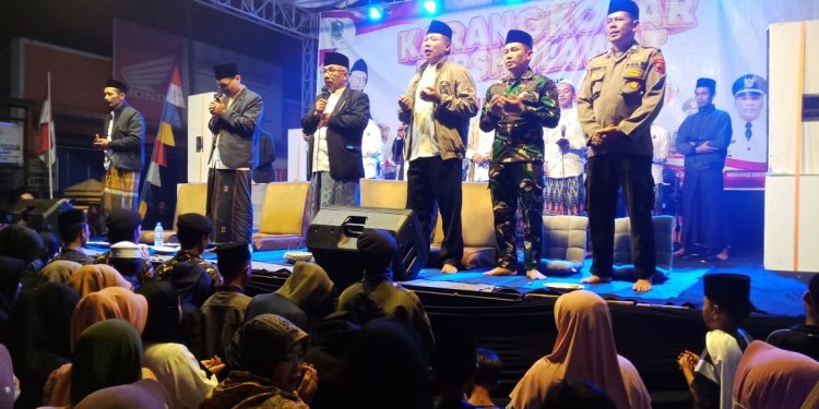 Lantunan Sholawat Nabi Menggema Untuk Pahlawan, HUT RI Ke 79 Kecamatan Karangkobar Penuh Makna