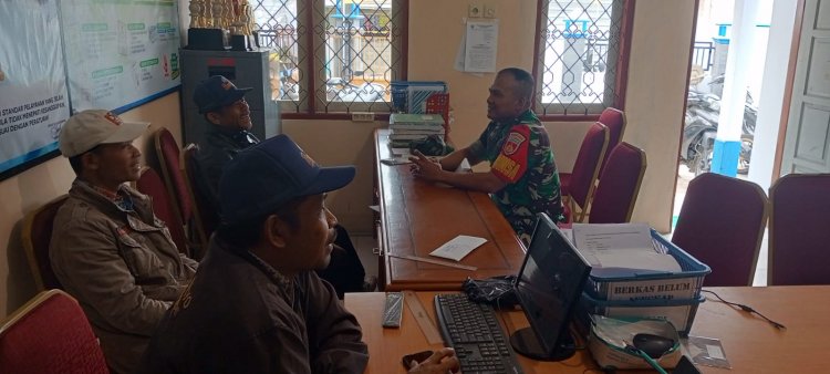 Pererat Sinergitas, Babinsa Jalin Komsos Dengan Perangkat Desa Sampang