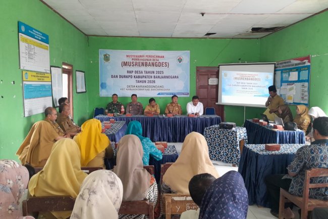 Mewakili Danramil Serma Sujatnoto  Hadiri Musrenbang Desa Karanggondang  