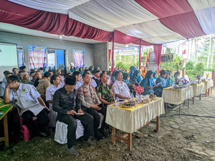 Mewakili Danramil Serda Iwan Priyanto Hadiri Kegiatan Pembinaan Wilayah Desa Binaan TP PKK Kabupaten Banjarnegara