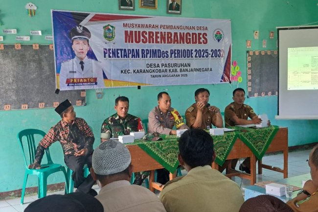 Mewakili Danramil Babinsa Koramil 04/Karangkobar Hadiri Musrenbangdes Desa Pasuruhan