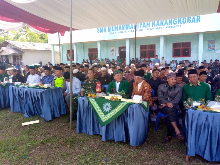 Mewakili Danramil Serka Heru Karmanto Menghadiri Tablig Akbar  Di SMK Muhamadiyah Karangkobar