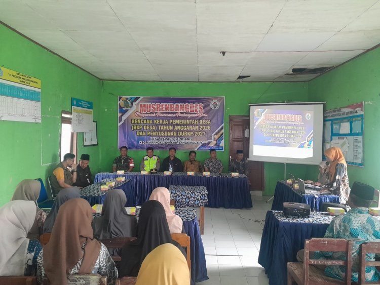 Dukung Penuh Pembangunan di Wilayah Binaan, Babinsa Sertu Tohar Hadiri Musrenbangdes