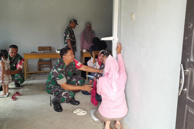 Untuk Meningkatkan Kesehatan Pada Anak Dan Balita Babinsa Dampingi Kegiatan Posyandu Balita