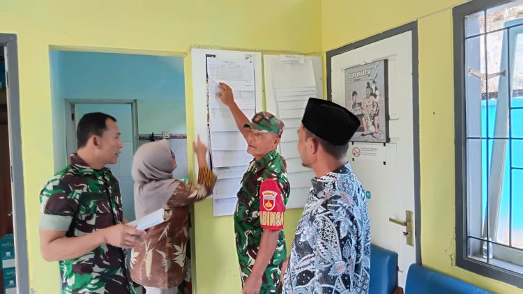 Tingkatkan Sinegeritas Di Wilayah  Babinsa Jalin Komsos Di Kantor UPT KB Karangkobar